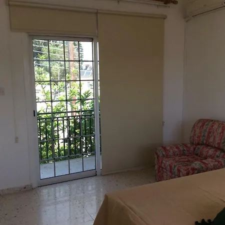 Verona Maisonette